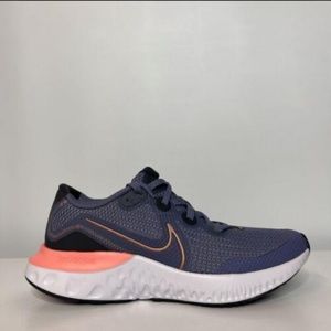 Nike Renew Tennis Shoes